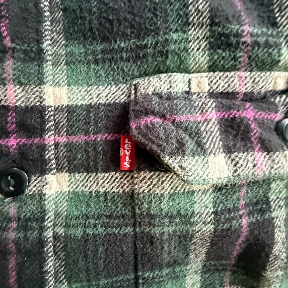 Levis Relaxed Fit Flannel - M size XL - Picture 5 of 7